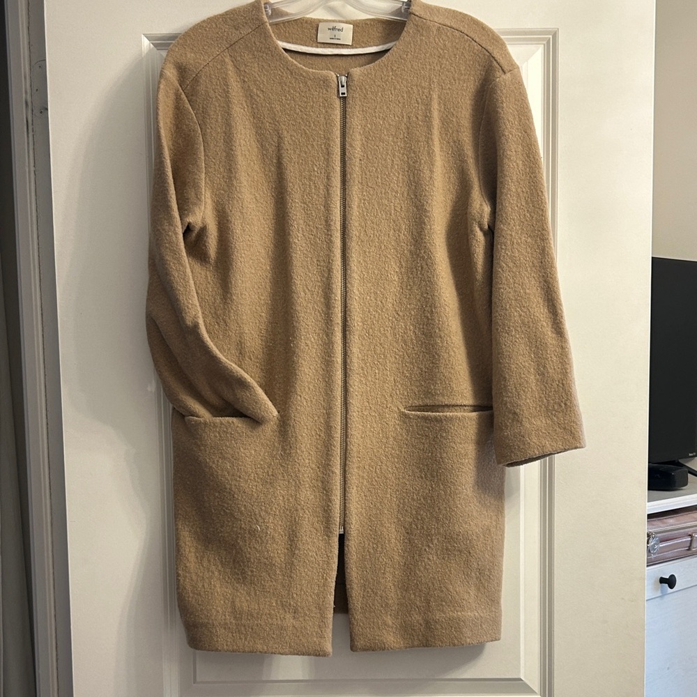 Wilfred Classic Tan Women's Cape Coat in Merino wool size S-like new condition